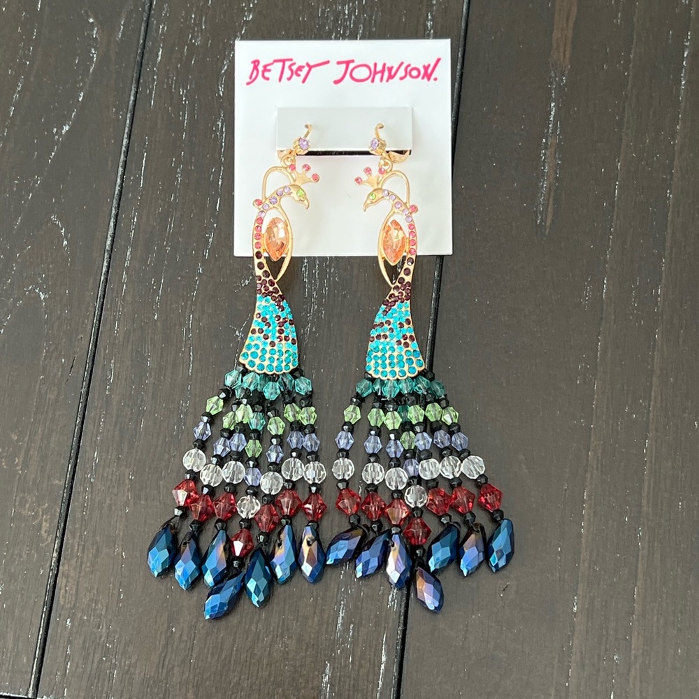 Betsey Johnson Earrings - Picture 4 of 8